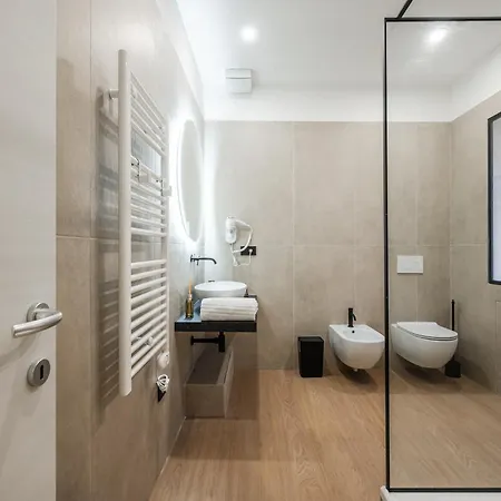 Juliet's Window Апартаменты