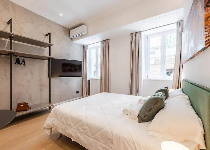 Juliet's Window * Verona