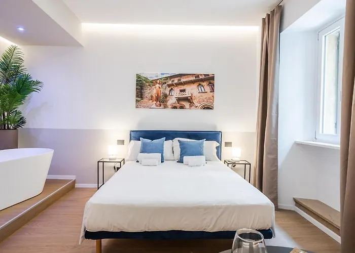 Juliet's Window * Verona