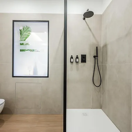 아파트 Juliet's Window *